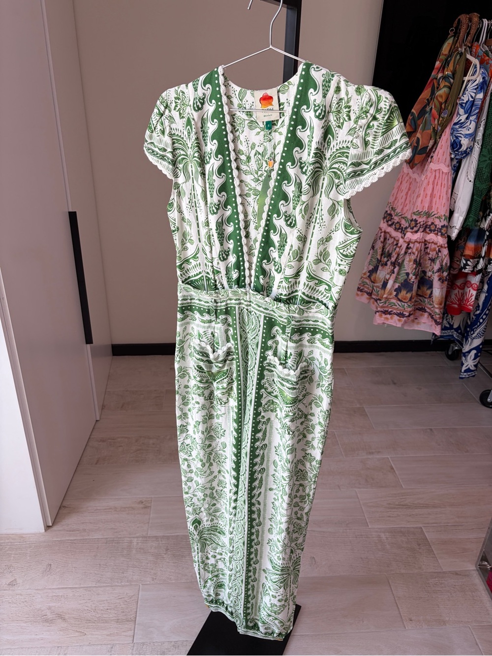 FARM Rio RIVER RIDE GREEN
JUMPSUIT - Picture 12 of 12